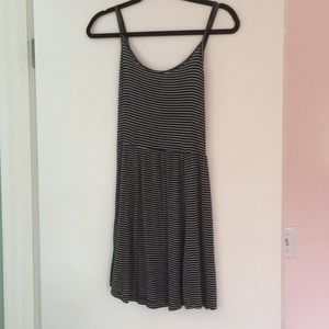 Brandy Melville Dress